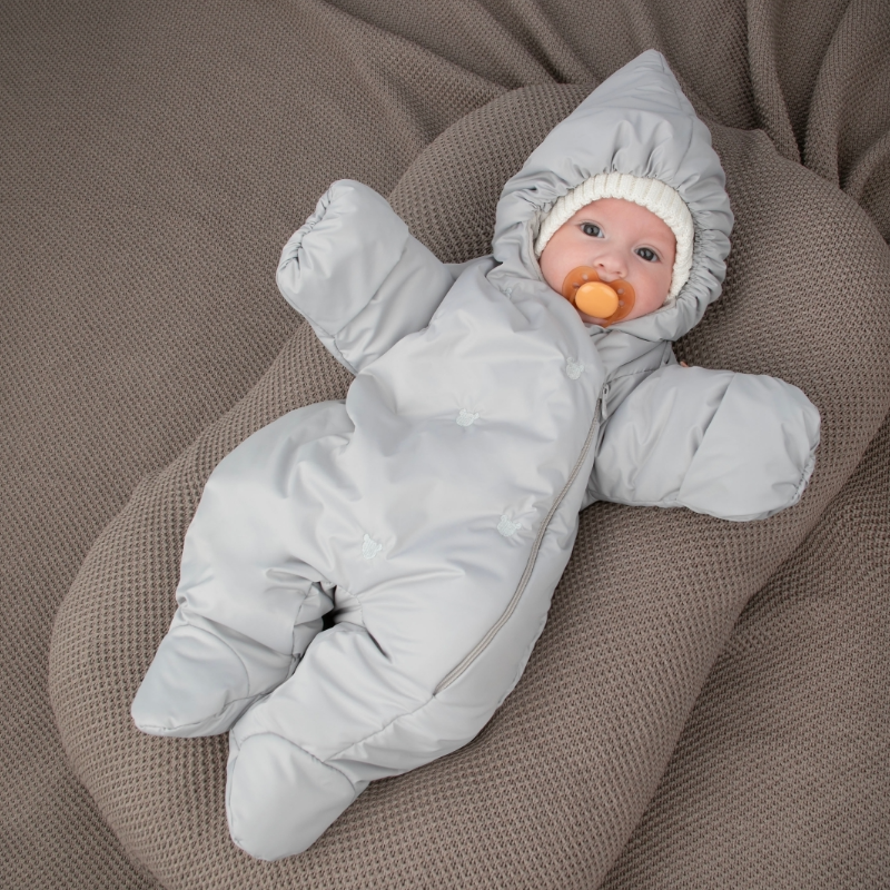 Комбинезон "Акварель.Вышивка Медвежонок" демисезонный,светло-серый Комбинезон "Акварель.Вышивка Медвежонок" демисезонный,светло-серый