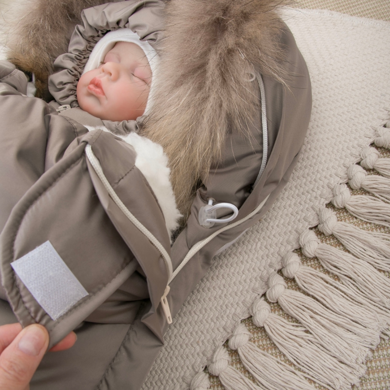 Комплект на выписку 5 предметов "Скандинавия", с опушкой, зимний, капучино Комплект на выписку 5 предметов "Скандинавия", с опушкой, зимний, капучино