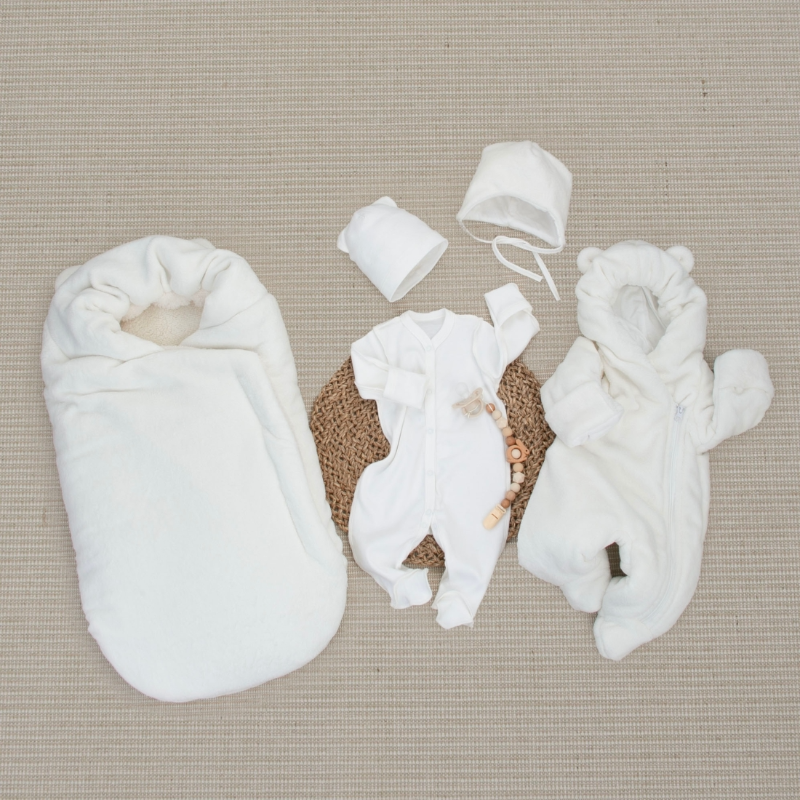 Комплект на выписку 5 предметов "Топтыжка", зимний, молоко