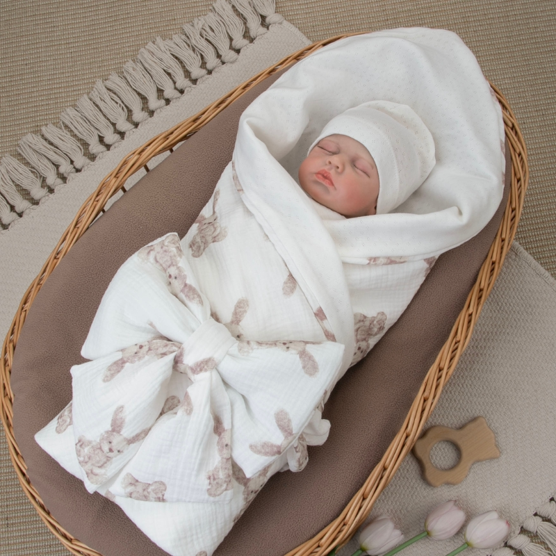 Комплект на выписку 4 предмета "Ажур.Муслин Плед", зайки, лето