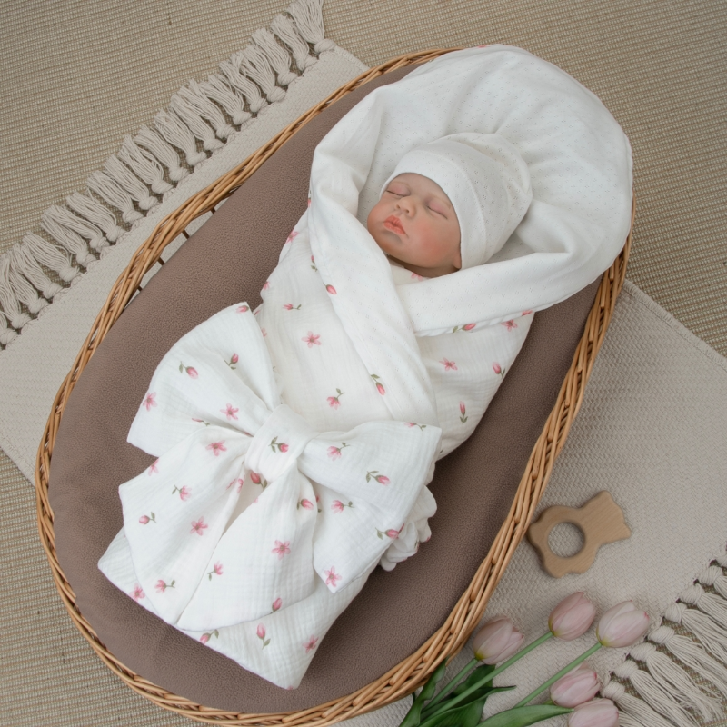 Комплект на выписку 4 предмета "Ажур.Муслин Плед", тюльпанчики, лето