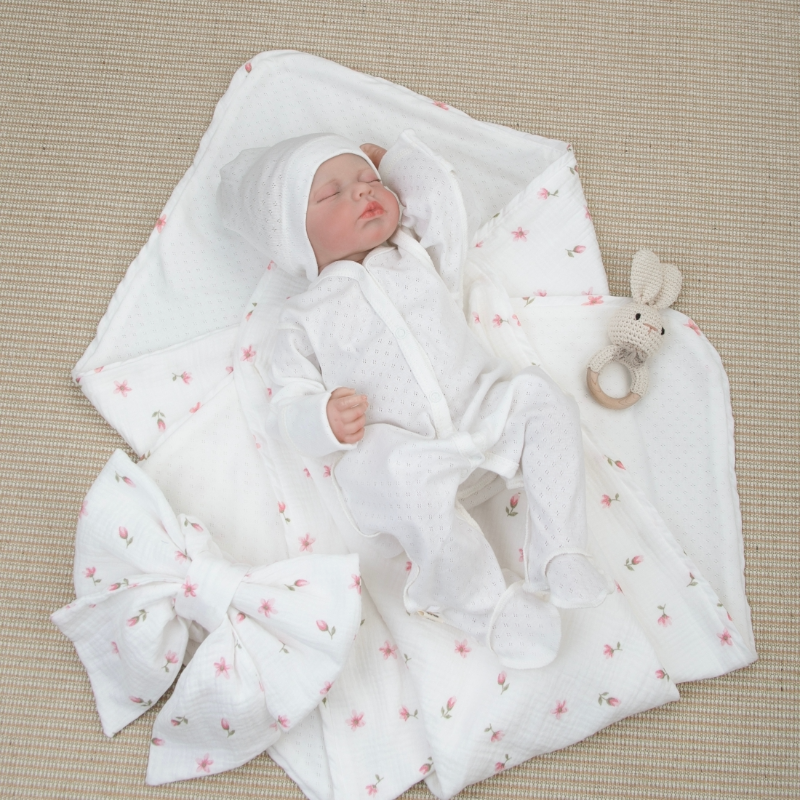 Комплект на выписку 4 предмета "Ажур.Муслин Плед", тюльпанчики, лето